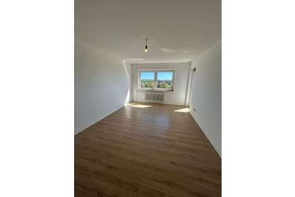 Wohnung zum Mieten in Flensburg 540,00 € 67.67 m²
