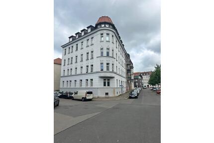 Denkmalgeschützte Wohnimmobilie, vermietet - Leipzig Nordwest