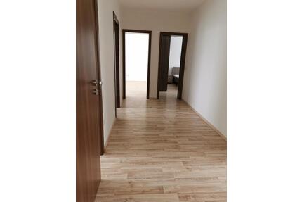 3-Zimmer-Dachgeschosswohnung mit Balkon, Stellplatz & Einbauküche - Marsberg
