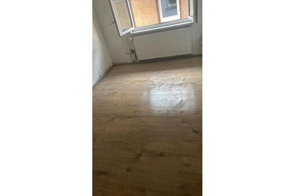 haus zu Verkaufen - 135.000,00&nbsp;EUR Kaufpreis, ca.&nbsp; 120,00&nbsp;m&sup2; in Beverungen (PLZ: 37688)
