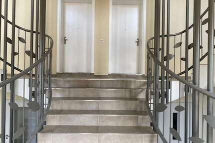 Wohnung zum Mieten in Radebeul 1.500,00 € 119.91 m²