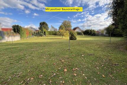 Bauplatz in Pivitsheide! - 120.000,00&nbsp;EUR Kaufpreis, ca.&nbsp; 0,00&nbsp;m&sup2; in Detmold / Pivitsheide (PLZ: 32758)