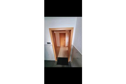 Gepflegte helle 2 ZKB-Wohnung inkl. Einbauküche mit E-Geräte - Bielefeld Heepen