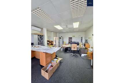 Büro in Waiblingen 3.609,00 € 401 m²