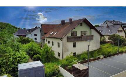 Haus zum Kaufen in Seubersdorf 450.000,00 € 230 m²