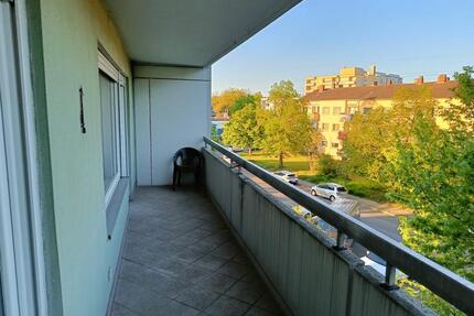 2-Zimmer-Wohnung mit EBK und Balkon - Bamberg Bamberg-Ost
