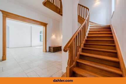 Haus zum Kaufen in Potsdam Babelsberg Nord 4.900.000,00 € 510.2 m² - Potsdam / Babelsberg Nord