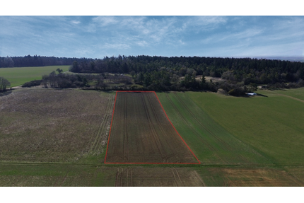 Grundstück in Böhmfeld 114.920,00 € 8840 m²