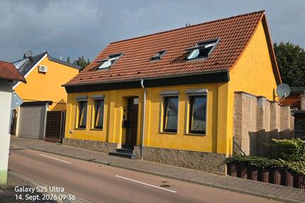 Einfamilienhaus Zentrumsnah - 125.000,00&nbsp;EUR Kaufpreis, ca.&nbsp; 100,00&nbsp;m&sup2; in Hettstedt (PLZ: 06333)