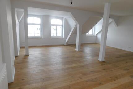 Dachgeschosswohnung mit Galerie in Beelitz