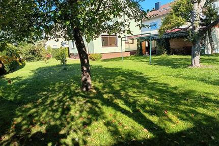 Wohnen in der grünen Oase wie im eigenem Haus - Schwarzenfeld