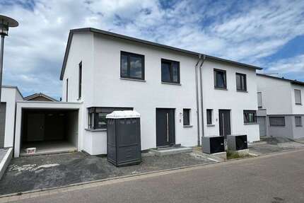 Haus zum Mieten in Lauffen 1.950,00 € 165.3 m²