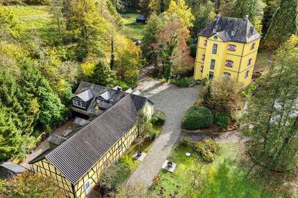 Haus zum Kaufen in Eitorf 1.875.000,00 € 570 m²