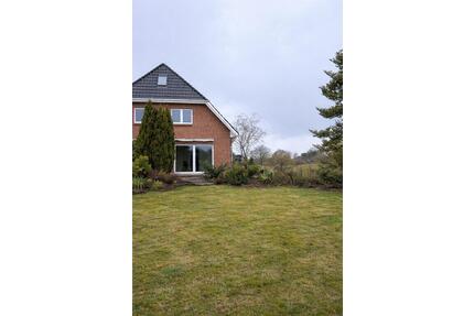 Renovierte Haushälfte mit Garten – in Bassum- Nordwohlde.
