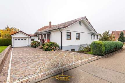 Haus zum Kaufen in Königsfeld im Schwarzwald 354.000,00 € 187.45 m²