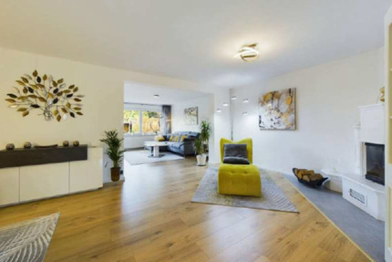 MIETJUWEL MITTEN IN GIFHORN - 1.400,00&nbsp;EUR Kaltmiete, ca.&nbsp; 157,00&nbsp;m&sup2; in Gifhorn (PLZ: 38518)