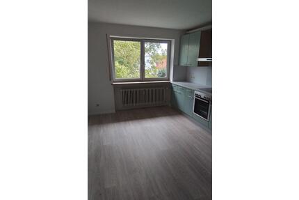 Große Wohnung - 1.190,00&nbsp;EUR Kaltmiete, ca.&nbsp; 136,00&nbsp;m&sup2; in Aichach (PLZ: 86551)