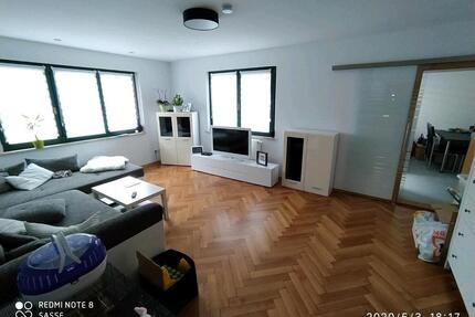Wohnung zu vermieten ab 1.8.26 - 630,00&nbsp;EUR Kaltmiete, ca.&nbsp; 83,00&nbsp;m&sup2; in Meiningen (PLZ: 98617)