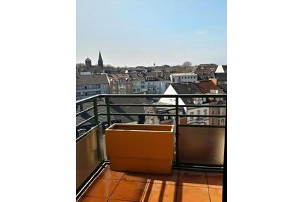 Über den Dächern Bochums – 2,5-Zimmer ETW mit Balkon & Tiefgarage