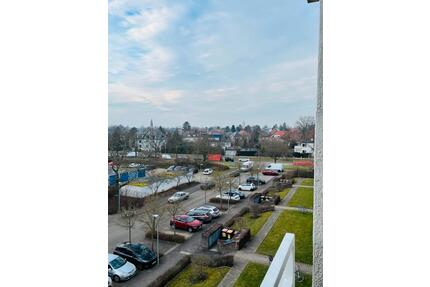 3 Zimmer Wohnung mit Tageslicht Bad in Karlsruhe