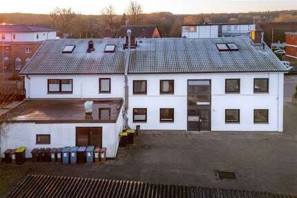 Haus zum Kaufen in Lütjensee 1.249.000,00 € 630 m²