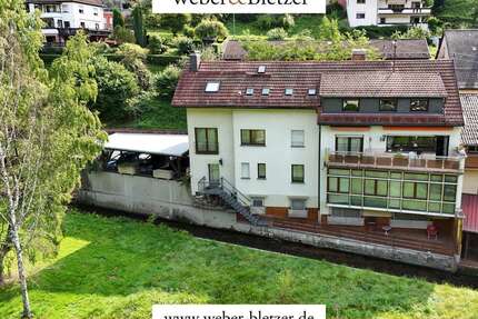 Haus zum Kaufen in Schönau 395.000,00 € 290 m²