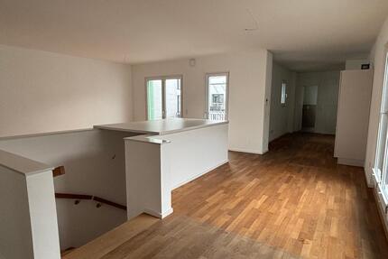 Moderne 3-Zimmer-Wohnung - 1.887,00&nbsp;EUR Kaltmiete, ca.&nbsp; 102,94&nbsp;m&sup2; in Düsseldorf (PLZ: 40215) Stadtbezirk 3