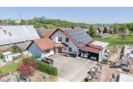Haus zum Kaufen in Ostrach 550.000,00 € 163.69 m²