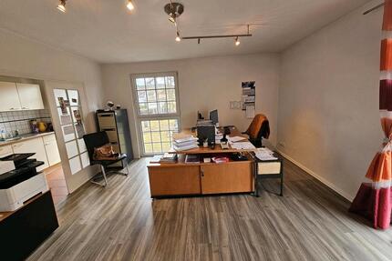 3-Zimmer-Wohnung Büro ab 01.07.2026 zu vermieten - Rasdorf