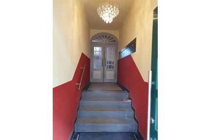 Charmante 2-Zi-Whg mit Balkon in energetisch saniertem Altbau - Hof Altstadt