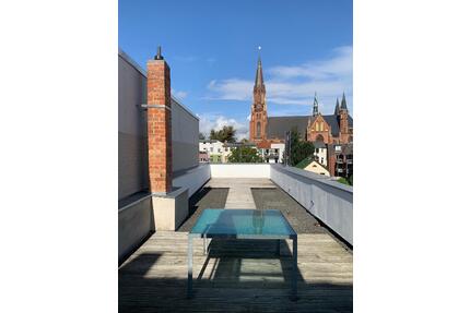 Große Maisonettewohnung mit Dachterrasse und Blick über den Dächern Schwerins
