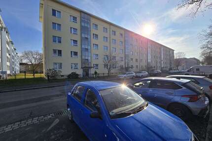 Wohnung zum Kaufen in Dresden 97.000,00 € 39.69 m²