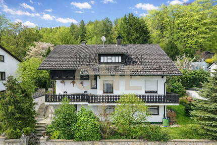 Einfamilienhaus mit Weitblick und rustikalem Charme - Saal an der Donau