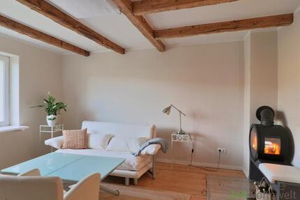 (EF1234_M) Dresden: Kleinzschachwitz, neu möblierte Komfortwohnung mit Kamin und Balkon und Veranda nahe dem Elbufer