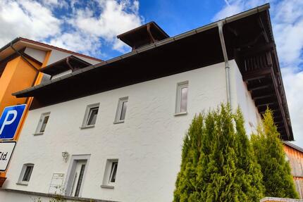 Prov.-freies 4-Parteien HausRendite (6,56%) 94253 Bischofsmais