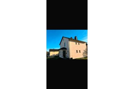 Einfamilienwohnhaus zum vermieten in Reichenbach 96358 - Teuschnitz