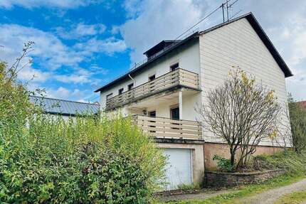 Greimerath !!! Sanierungsobjekt mit großem Grundstück !!!