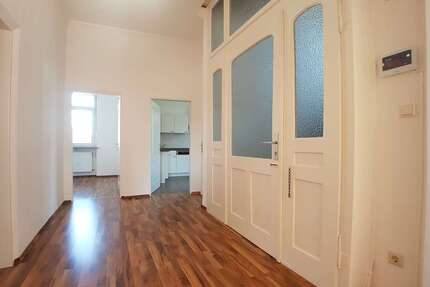 Wohnung zum Mieten in Friedberg (Hessen) 1.050,00 € 100 m²