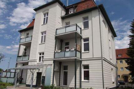 Renovierte 3-Zimmer-Wohnung mit EBK und Balkon - stadtnah gelegen! (AK-1020-188) - Celle Hehlentor