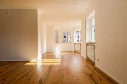 Wohnung zum Kaufen in Augsburg 429.000,00 € 80 m²