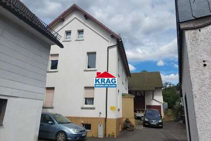 Haus zum Kaufen in Breidenbach 99.000,00 € 220 m²