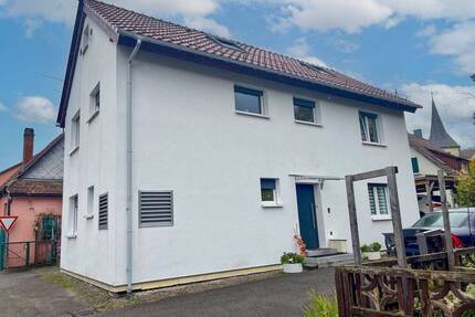 Familientraum mit Zukunft - modernes Haus mit ausbaufähigem DG - Untersteinbach