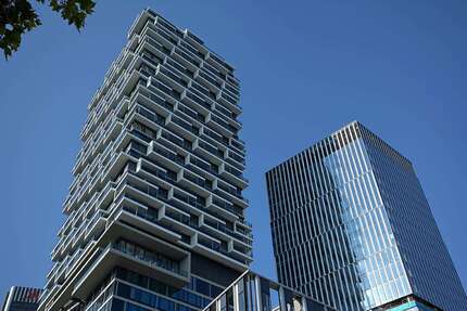 ***Luxuriös Wohnung in Westend, One Forty West *** 2 Zi. Wohnung mit Balkon und SieMatic EBK - Frankfurt am Main Westend-Süd