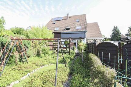 Ruhig wohnen, stadtnah leben - Reihenmittelhaus in Berlin Buckow