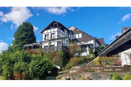 Haus zum Kaufen in Engelskirchen 399.000,00 € 315 m²