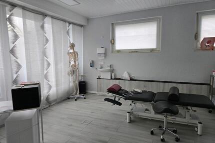 Praxisraum - 500,00&nbsp;EUR Kaltmiete, ca.&nbsp; 30,00&nbsp;m&sup2; in Niedernhausen (PLZ: 65527)