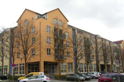 Wohnung zum Mieten in Weißenfels 145,00 € 23.07 m²
