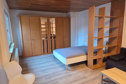 Kleine (Studenten) Wohnung in ruhigem Haus, zentral gelegen - Holzminden