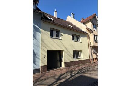 Zentrales Mehrfamilienhaus mit vielseitigem Nutzungspotential - Rastatt