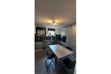 Wohnung zum Mieten in Nomborn 800,00 € 87 m²